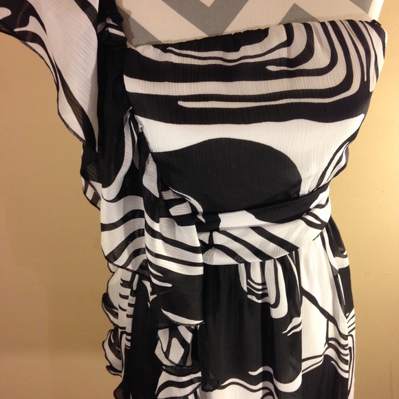 One Shoulder Cocktail Dress - Picture 3 of 3