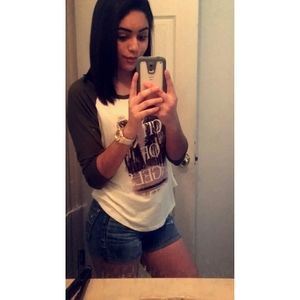 Meet your Posher, Priscilla