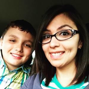 Meet your Posher, Crystal