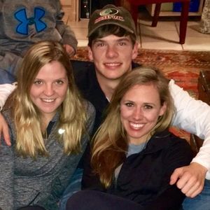 Meet your Posher, Andrea