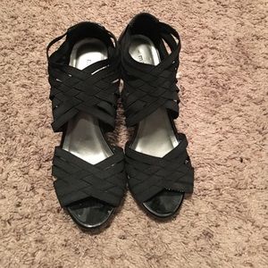 Black heels💋 going to consignment