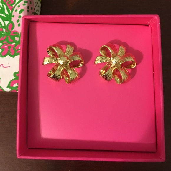 Lilly Pulitzer earrings