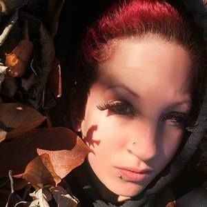 Meet your Posher, Yvettebatman