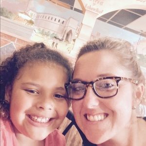 Meet your Posher, Courtney