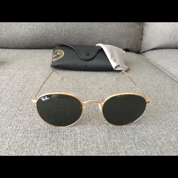 Ray-Ban Round Metal Gold Sunglasses