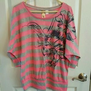 Pink and grey slouchy top