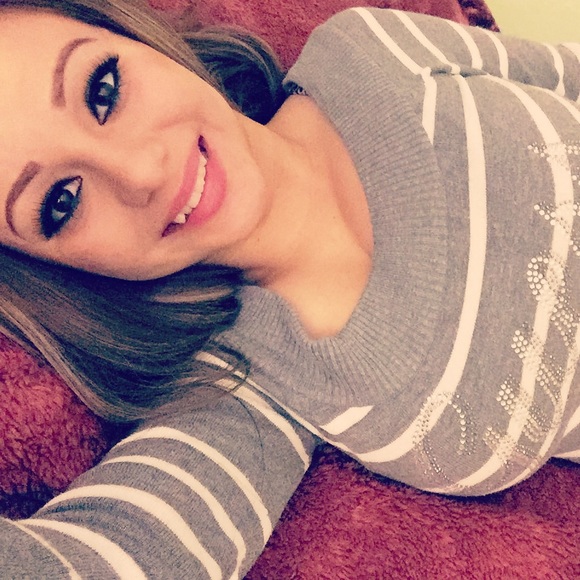 Meet your Posher, Kenia