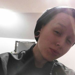 Meet your Posher, Cameron