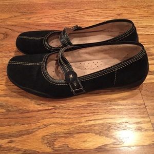 Women's black Naturalizer's