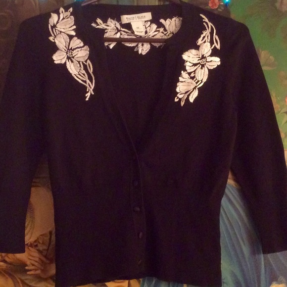 BLACK SWEATER WITH WHITE EMBROIDERED DETAIL NWOT!