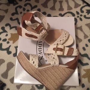 Steve Madden wedges
