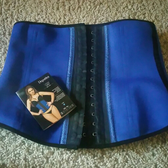 Ann Chery Other - Workout waist trainer