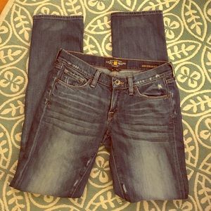 Lucky brand jeans ✌️💜😋