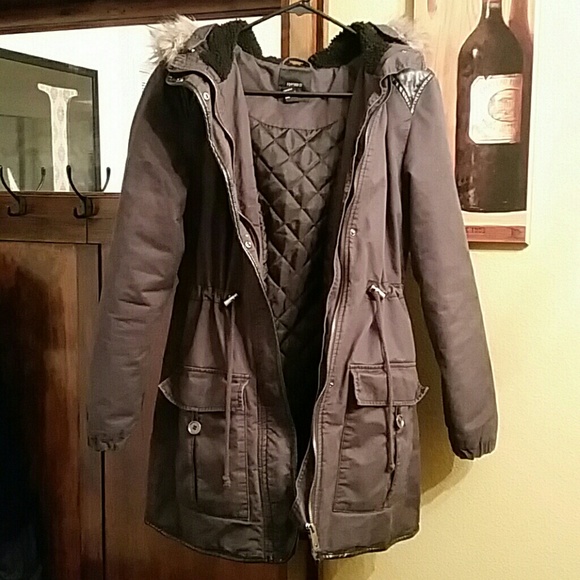 Forever 21 Black winter coat