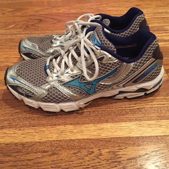 Women's Mizuno's