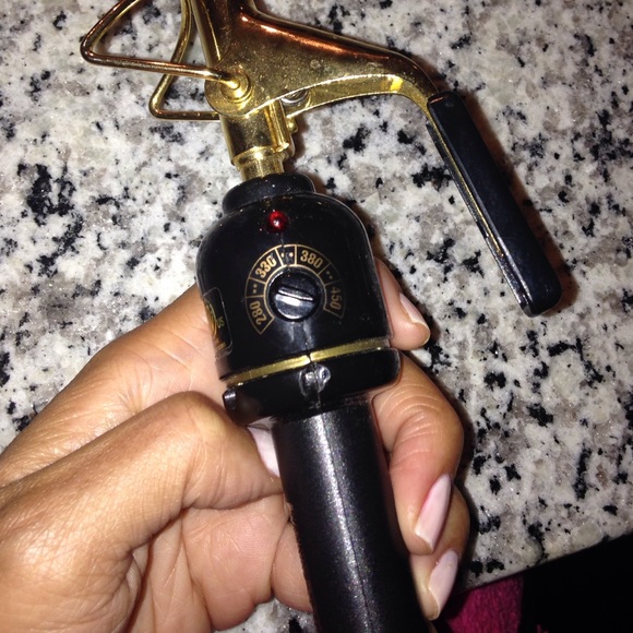 Curling iron! - Picture 2 of 3