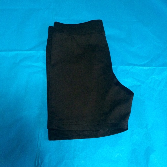 NORDIC TRACK running short - Picture 2 of 4