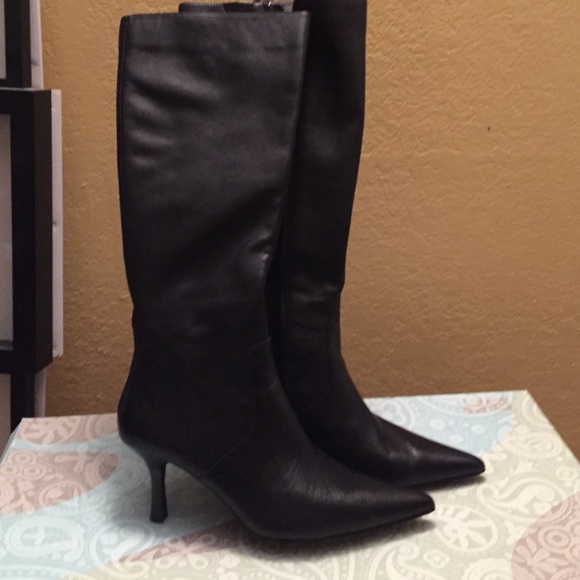 Black boots