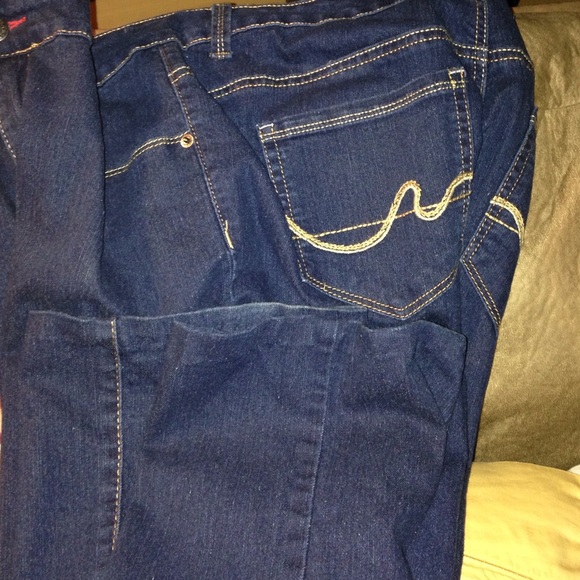 Faded glory jeans size 16 wide petite inseam 27"