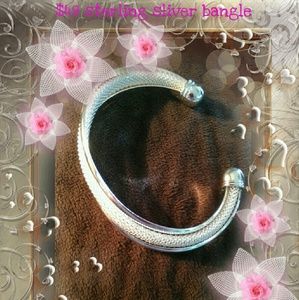 Sterling silver bangle