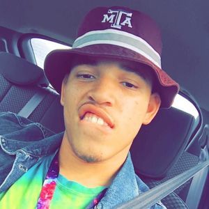 Meet your Posher, Deerric