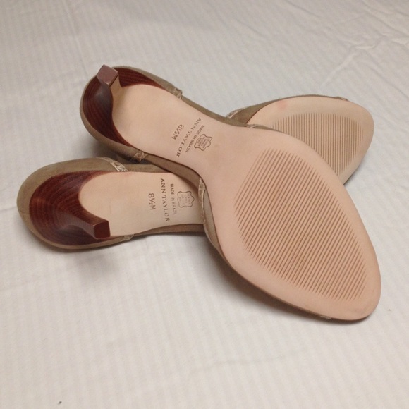Ann Taylor "Valerie" 8.5 - Picture 3 of 4