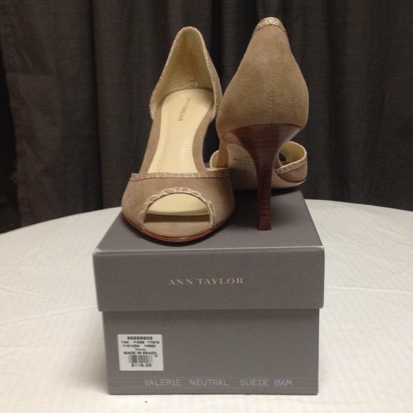 Ann Taylor "Valerie" 8.5 - Picture 4 of 4