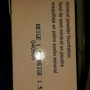 Mary kay mineral powder foundation.