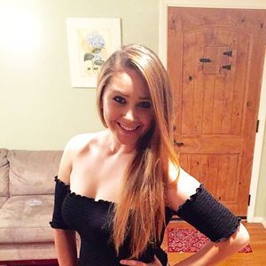 Meet your Posher, Briana