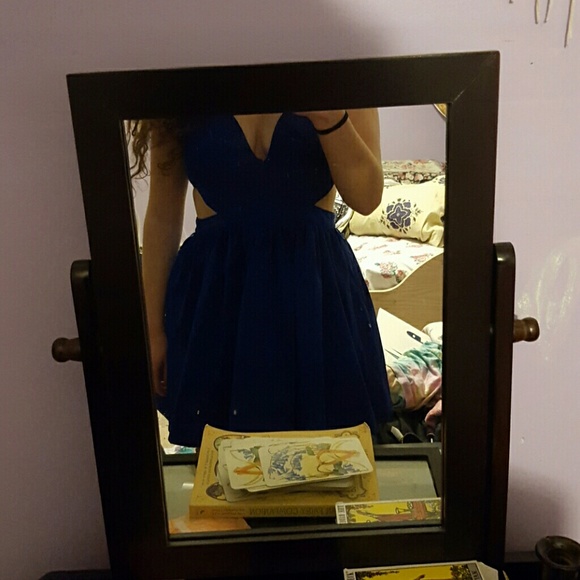 Cute Charlotte Russe dress - Picture 3 of 3