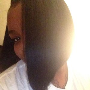 Meet your Posher, De'ja
