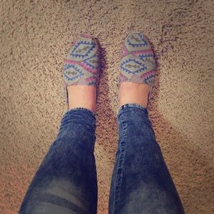 Toms shoes