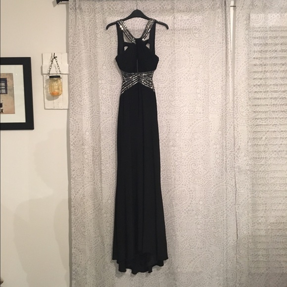 Elegant, floor length, gently worn gown.