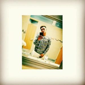 Meet your Posher, Derek