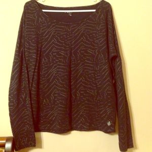 Off the Shoulder Volcom top