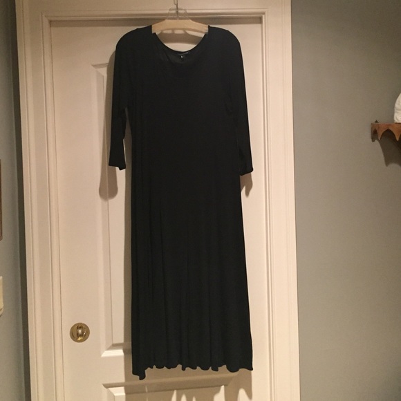 Eileen Fisher black 100% silk size large