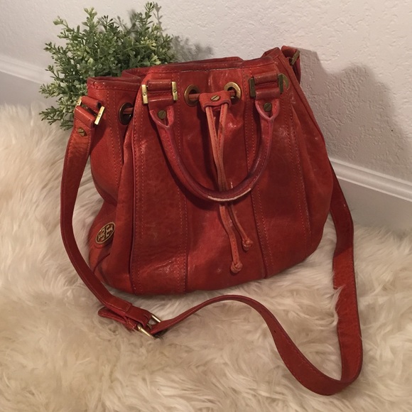 Tory Burch Handbags - Tory burch  bucket purse