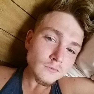 Meet your Posher, Adam