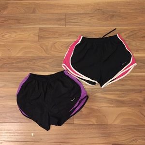 2 pairs of Nike shorts