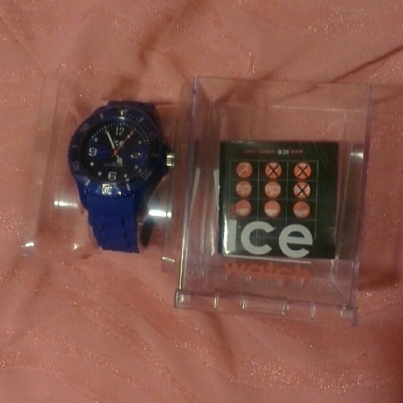 Ice Watch - Picture 3 of 3