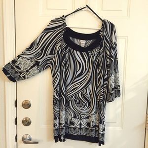 Patterned plus size blouse