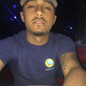 Meet your Posher, Thomas