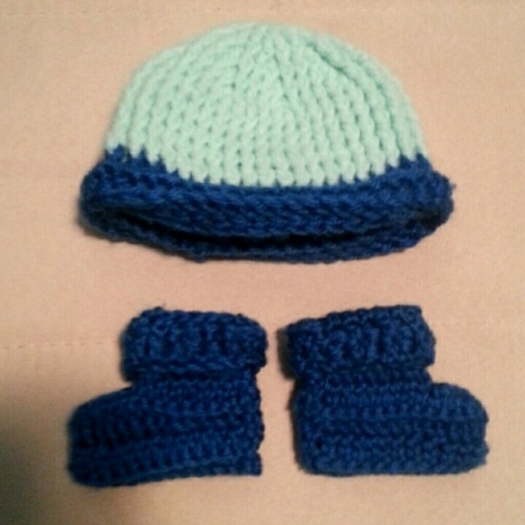 Hand Crocheted Baby Items - Picture 2 of 4
