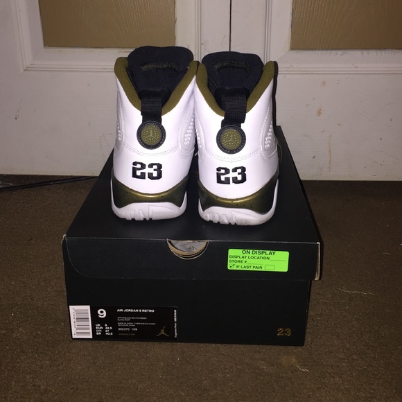 Air Jordan 9s