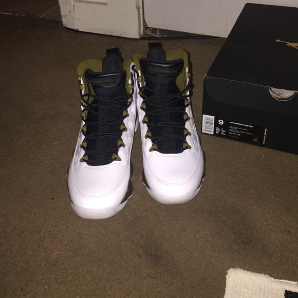 Air Jordan 9s - Picture 2 of 3
