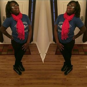 Meet your Posher, Maharone