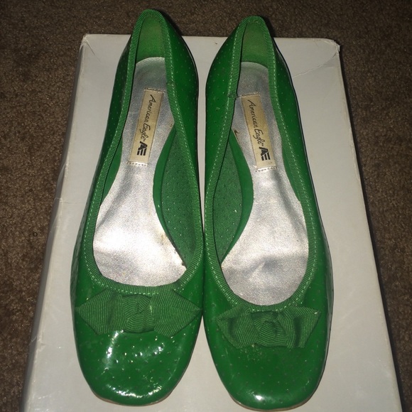 Flat comfy shoes