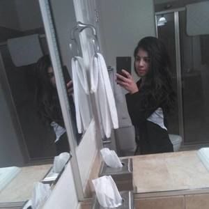 Meet your Posher, Karla