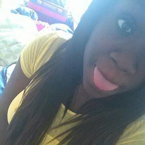 Meet your Posher, Amara