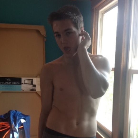 Meet your Posher, Cody